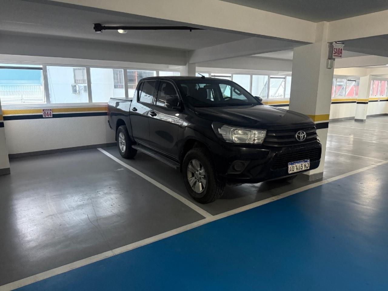 Toyota Hilux Dx 2018 4x4