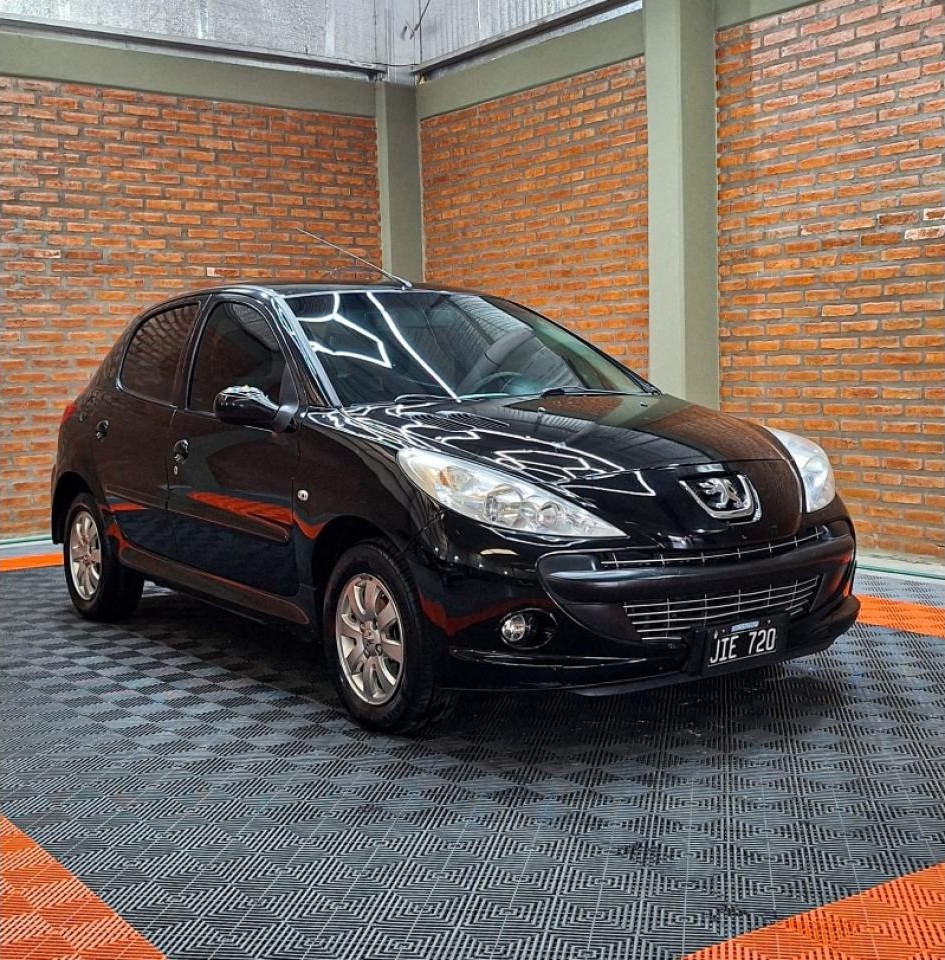 Peugeot 207 1.9 Xs 2010