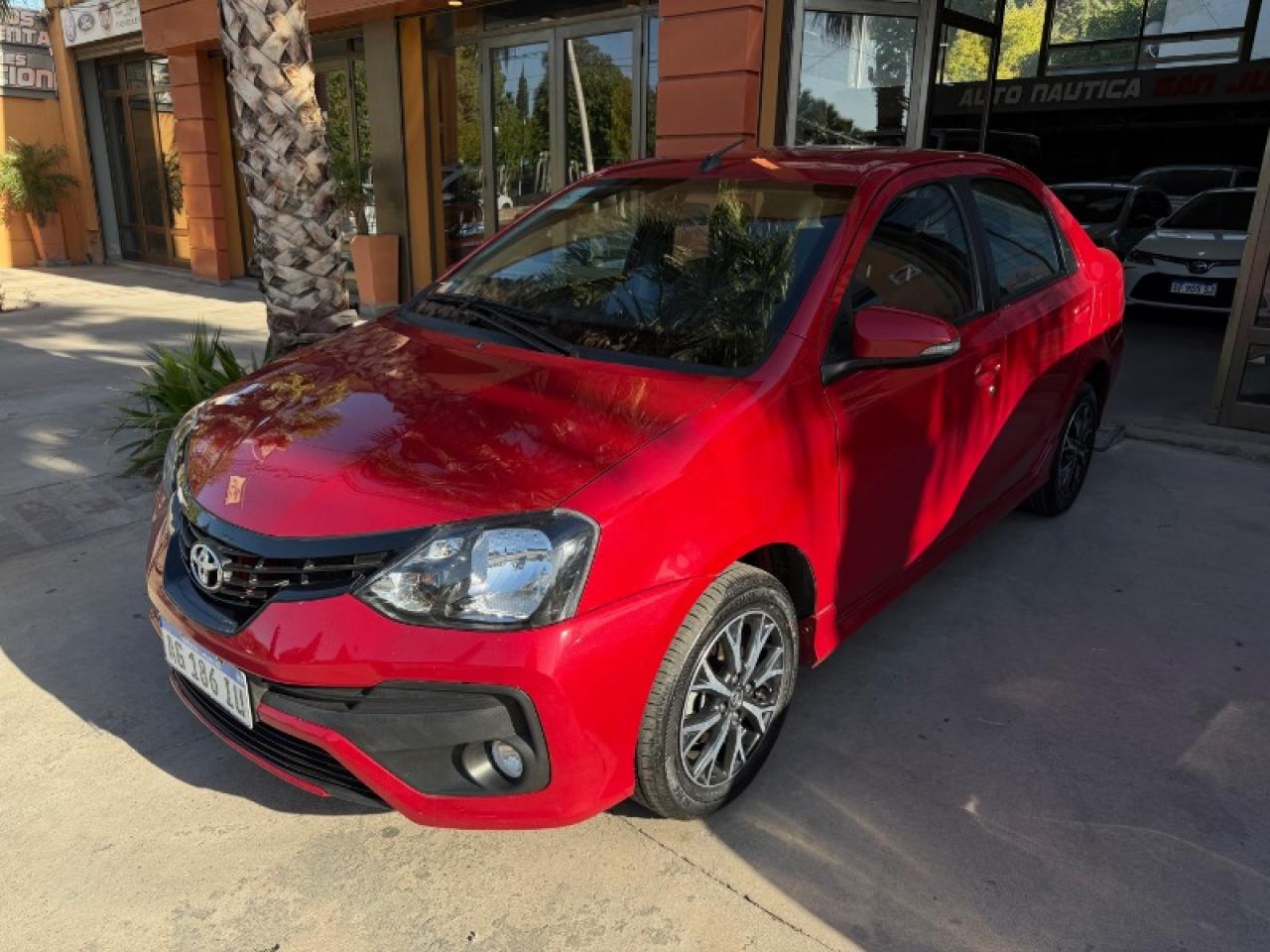 Toyota Etios 1.5 Xls Automático  Año 2023