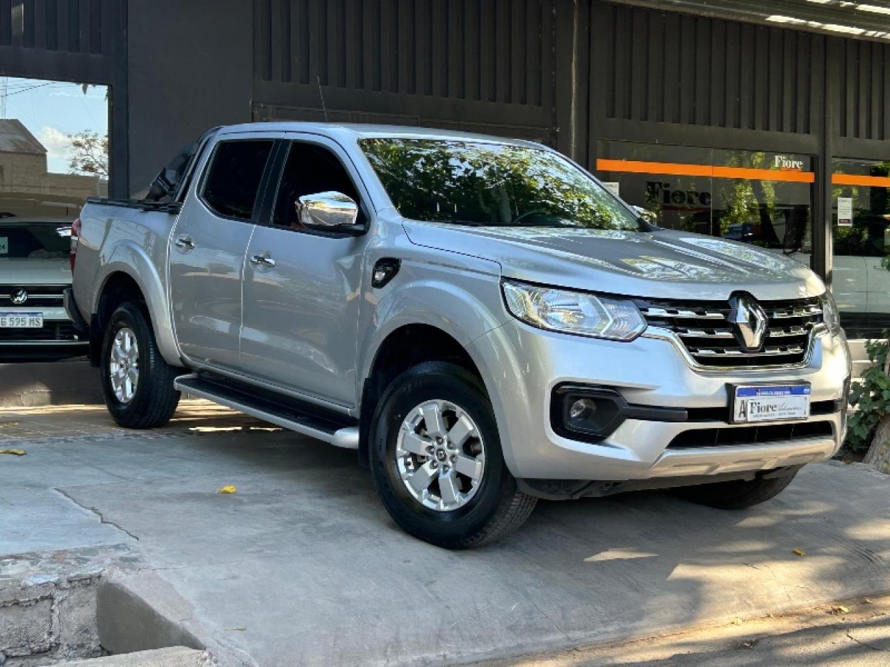 Renault Alaskan At 2.3 Biturbo 4x2 2024 Con Solo 19 Mil Kms