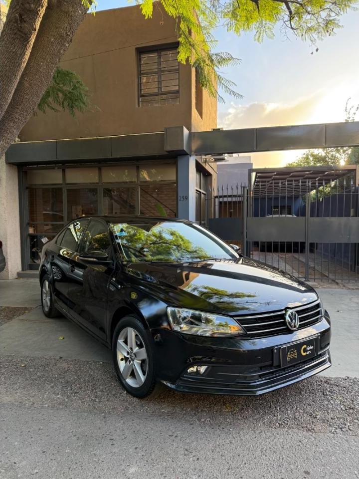 Volkswagen Vento 1.4 Tsi
