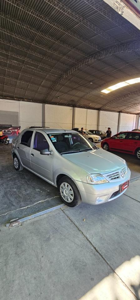 Renault Logan, 2010