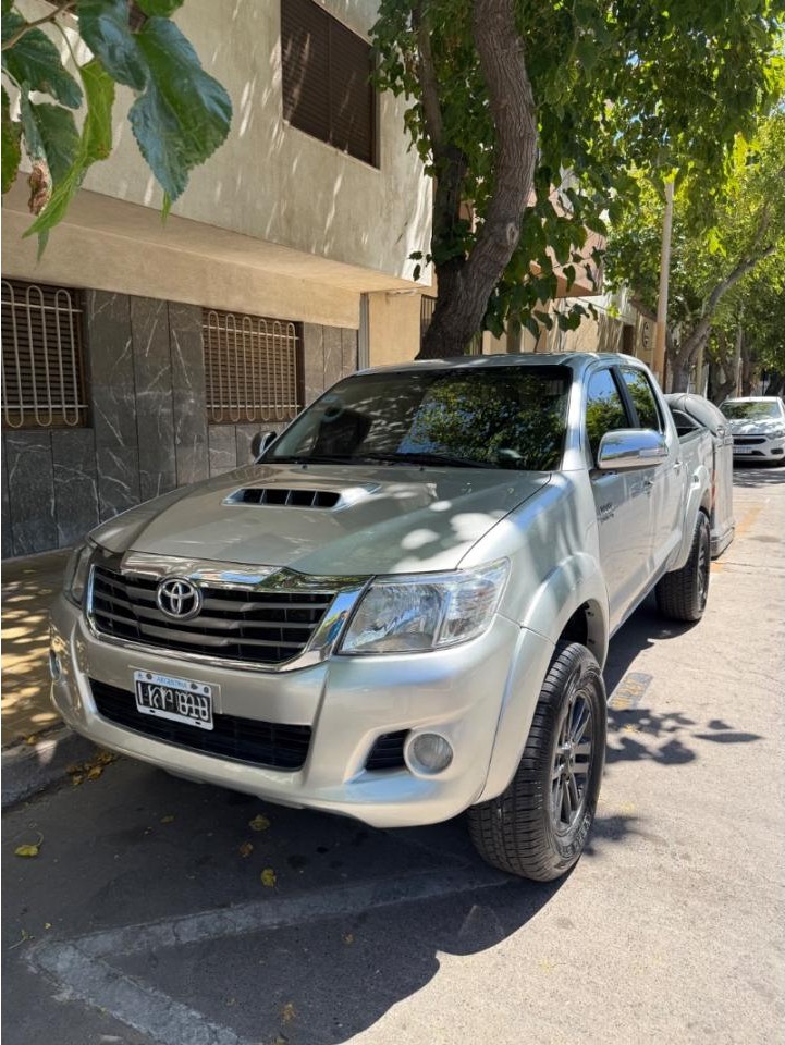 Toyota Hilux Srv 4x2 3.0 Vendo O Permuto