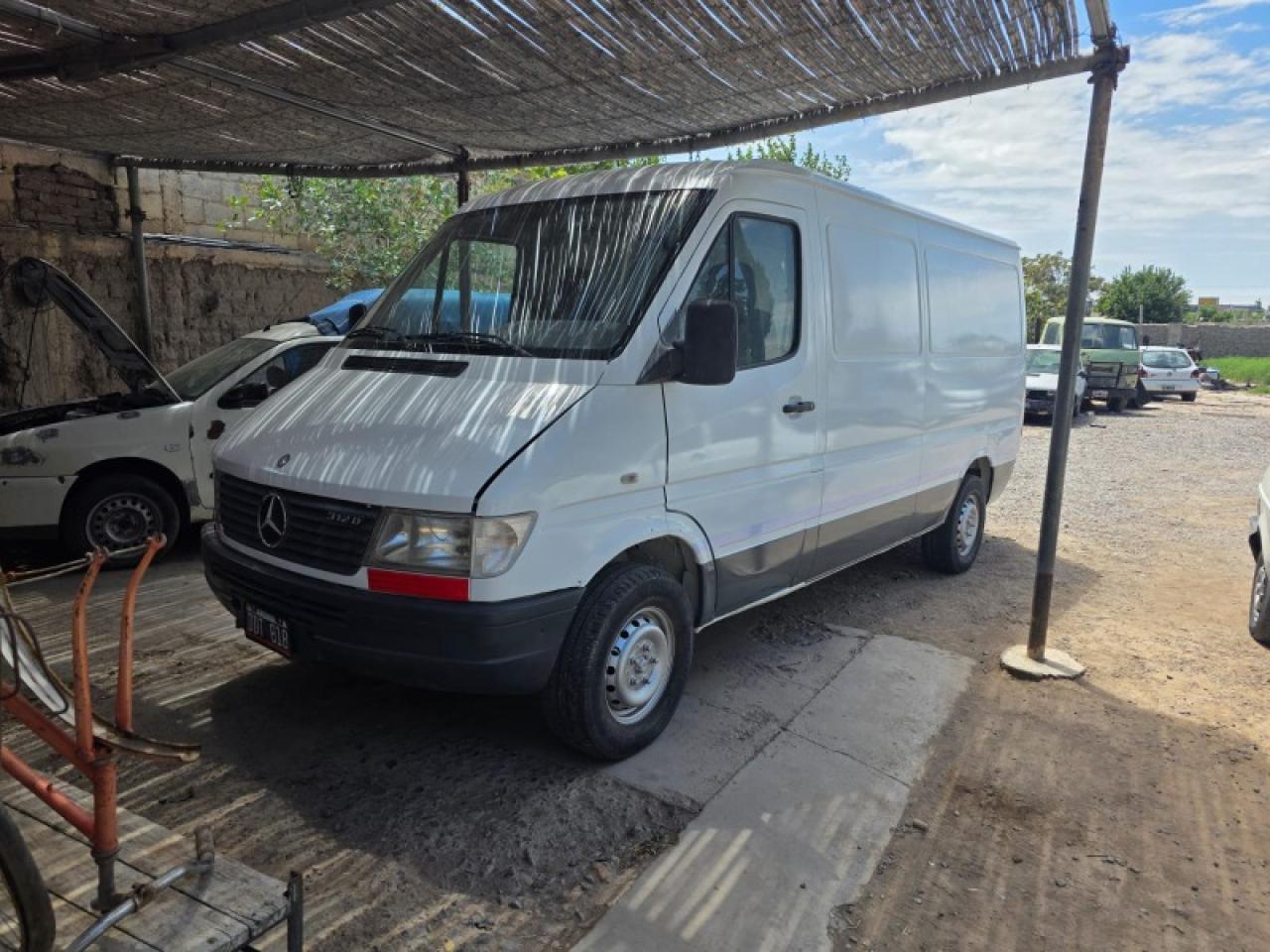 Mercedes Benz Sprinter