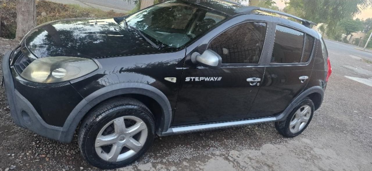 Renault Sandero 1.6 16v Confort 2011