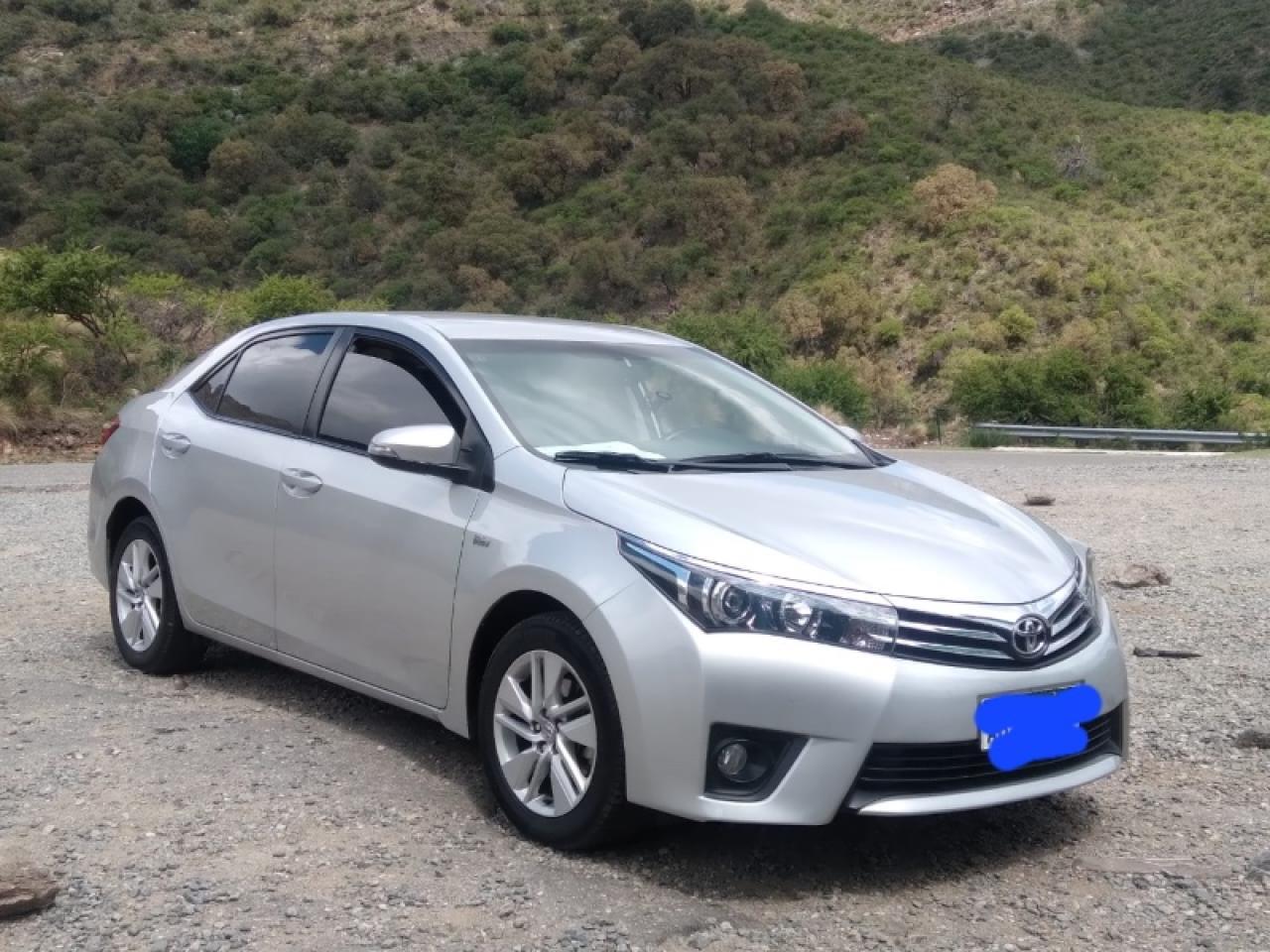 Toyota Corolla Xei Pack 1.8 6m/t 2017