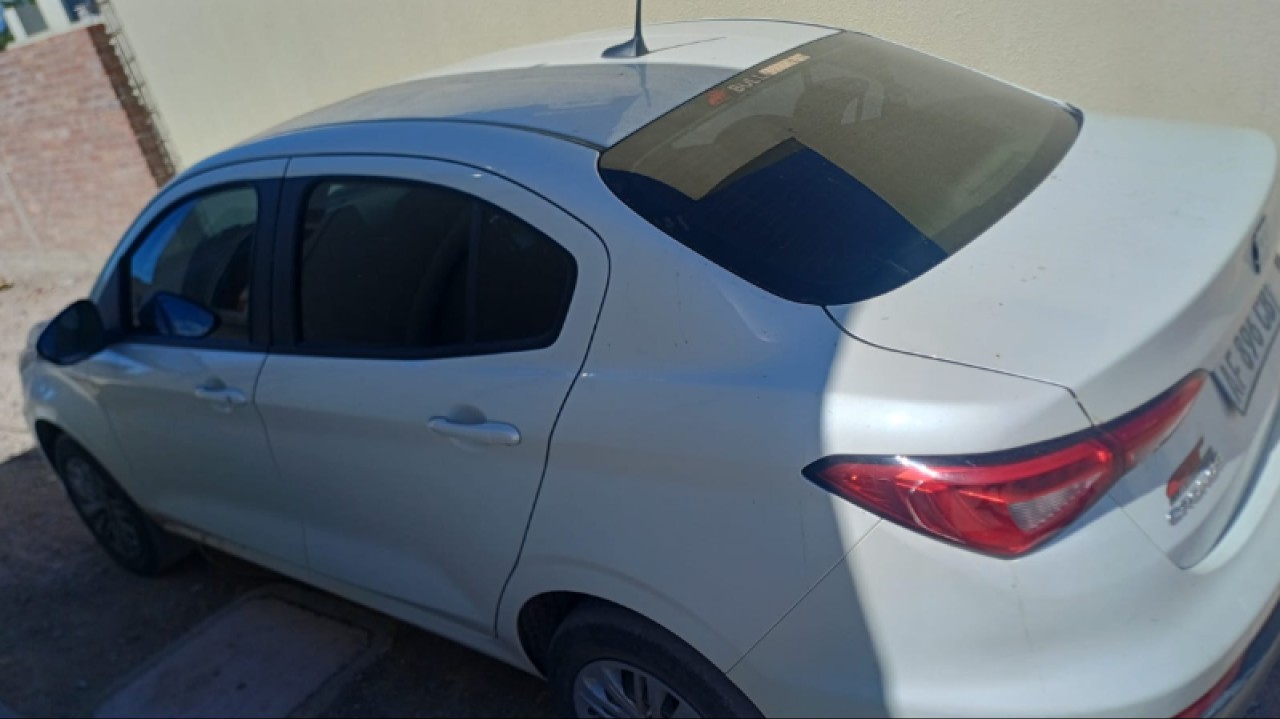 ⭐ Fiat Cronos Drive 1.3 Nafta (2023) - Única Mano ‼️