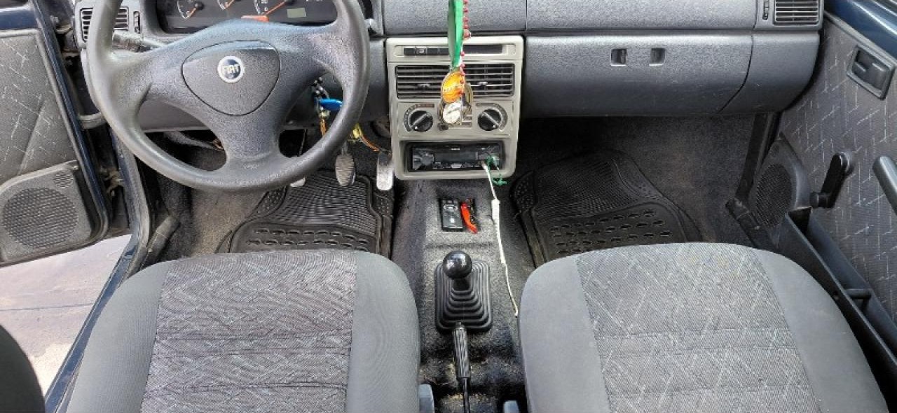 Fiat  Uno Fire 1.3  2006