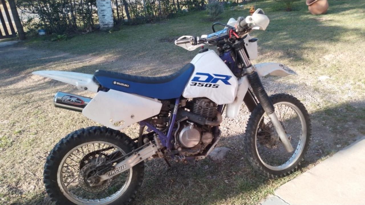 Suzuki Dr350