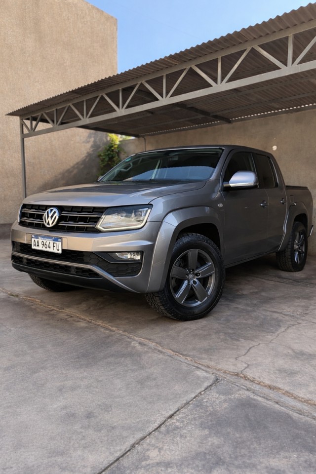 Volkswagen Amarok Highline 4x4 At L/2017