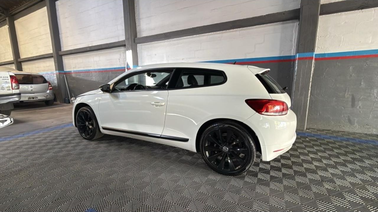 Volkswagen Scirocco 2.0 Tfsi 350hp Unico 2013