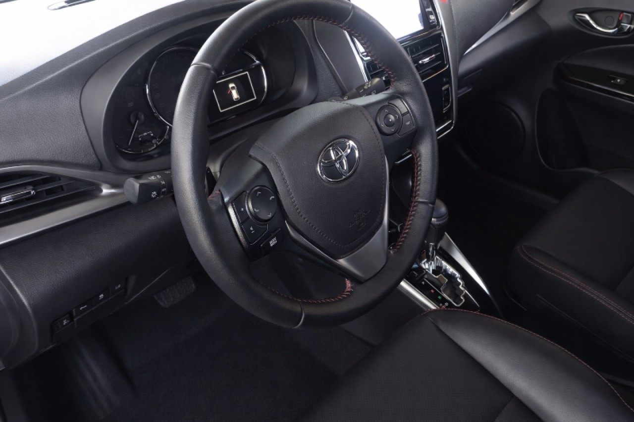 Toyota Yaris S (el Más Full) 10.000km Igual A 0km
