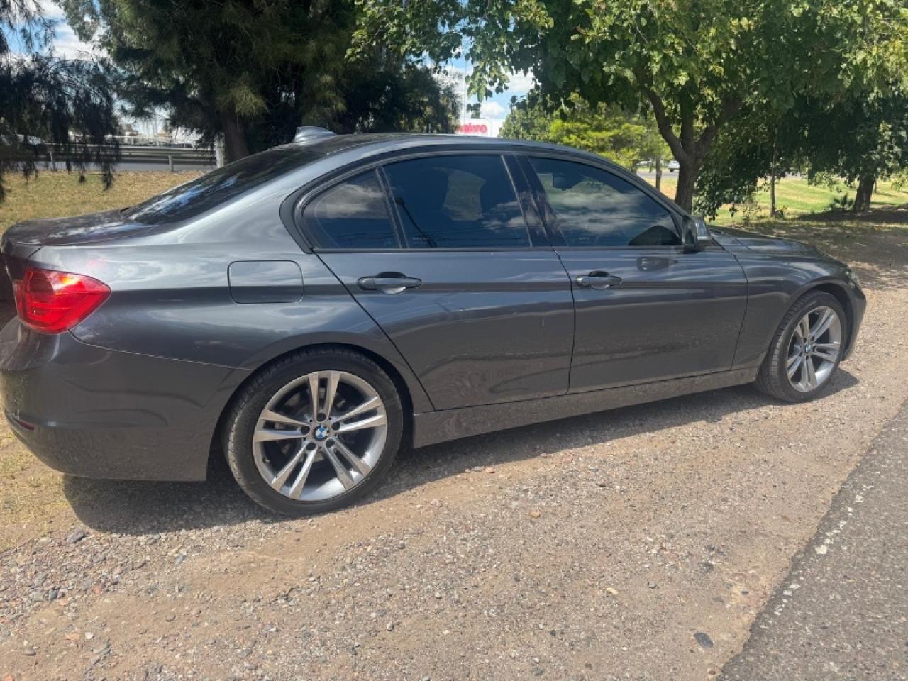 Bmw 328i Luxury Sport 2014 -