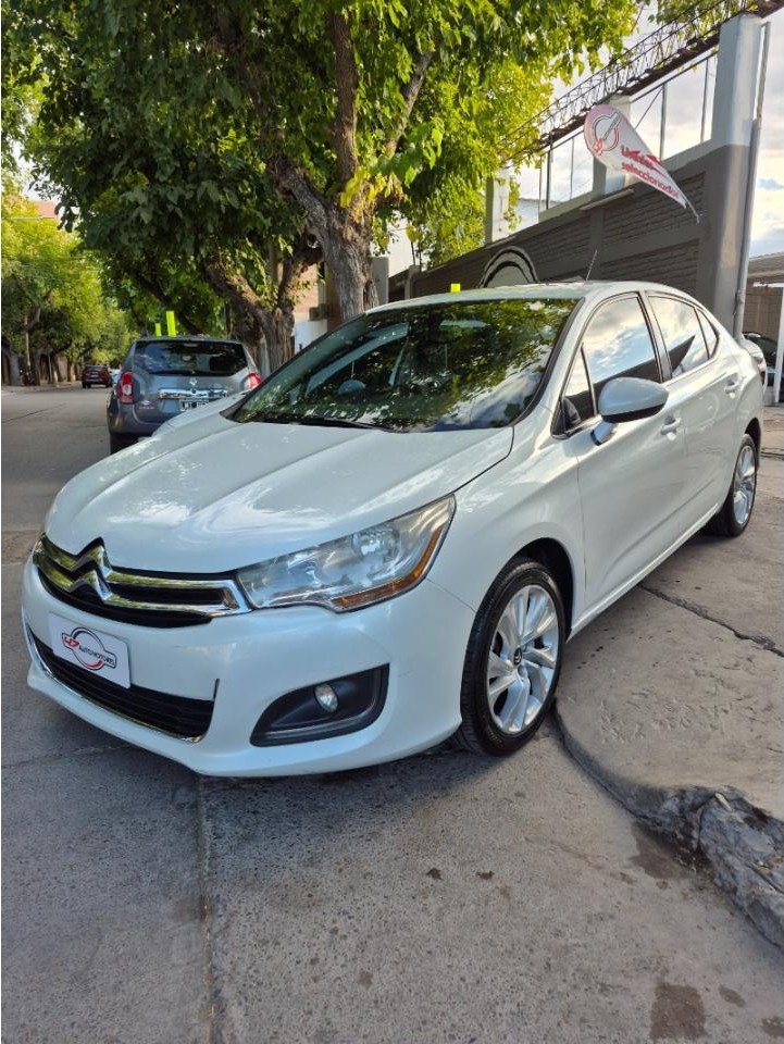 Citroën C4 Lounge 2016