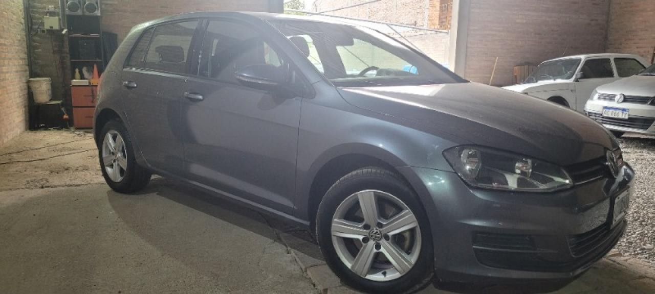 Volkswagen Golf 1.6 Modelo 2015 Impecable Cubierta Michelín Nuevas Entregas 10.000.000 O Tu Usado Y Cuotas