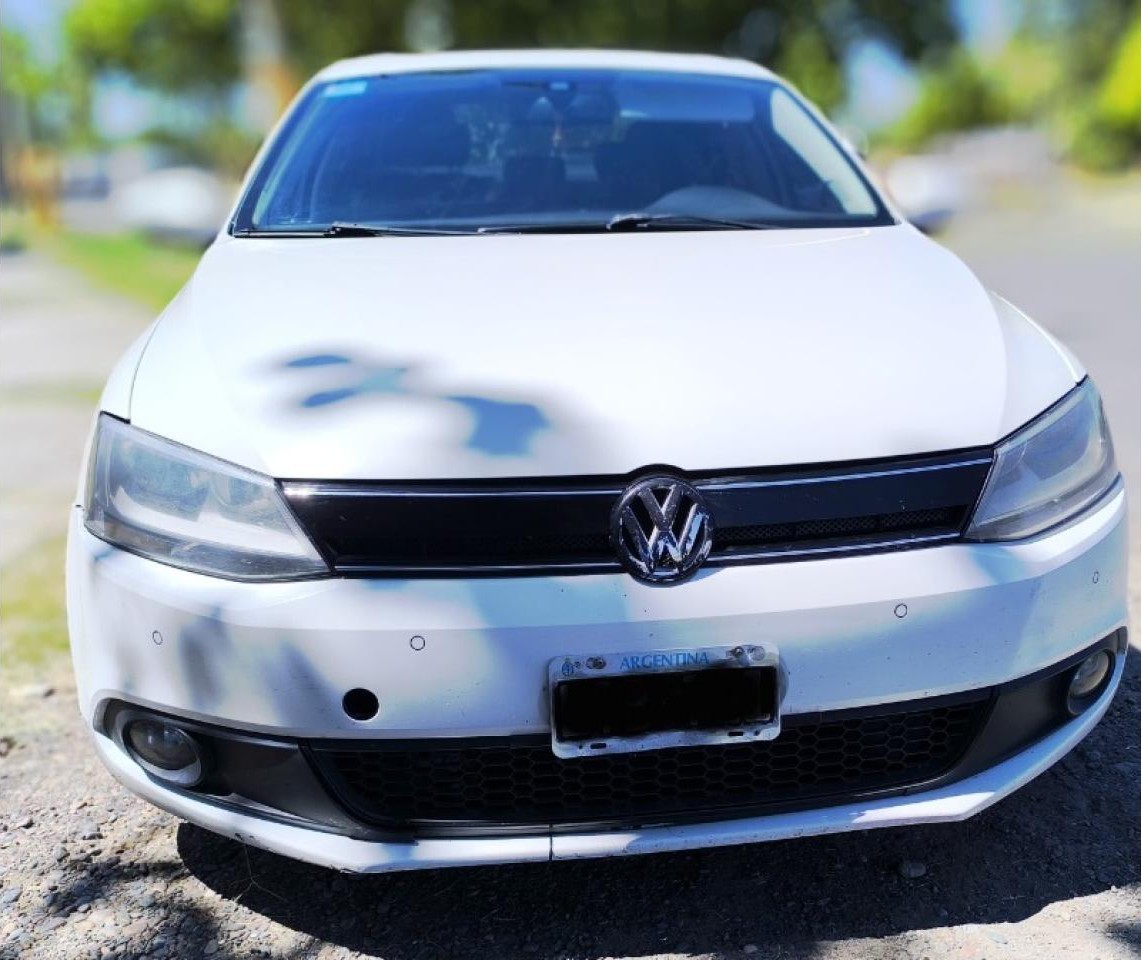 Volkswagen Vento 2.0 Tdi Dsg Año 2012