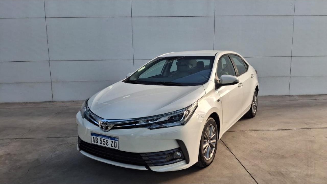 Toyota Corolla Xei Pack 1.8 6mt 2017 $ 24.500.000+ Transferencia $ 980.000. Financiacion - Permuta