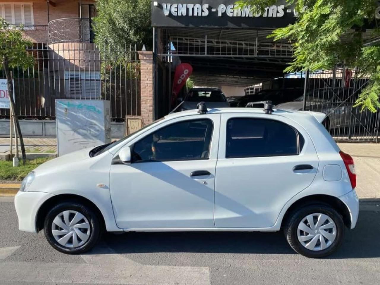 Miniatura 8