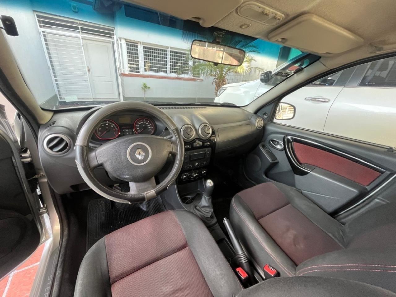 Renault Sandero Stepway Expression 2013