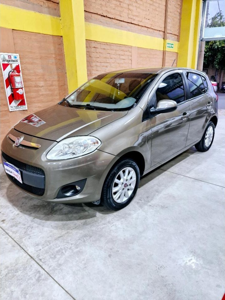 Fiat Palio Attractive 1.4 2013 Full Permuto Financio