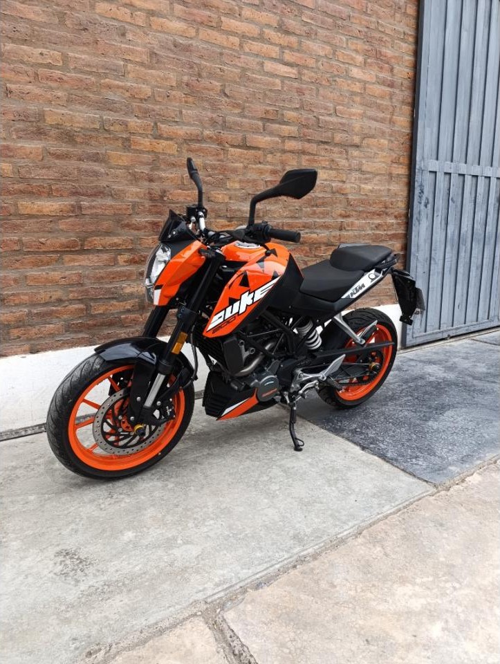 Ktm Duke 200cc, 2022