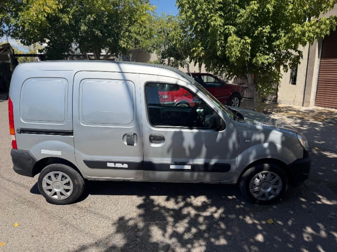 Renault Kangoo 1.6 Furgón Nafta Impecable