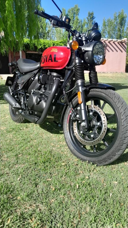 Royal Enfield Hunter 350 + Accesorios