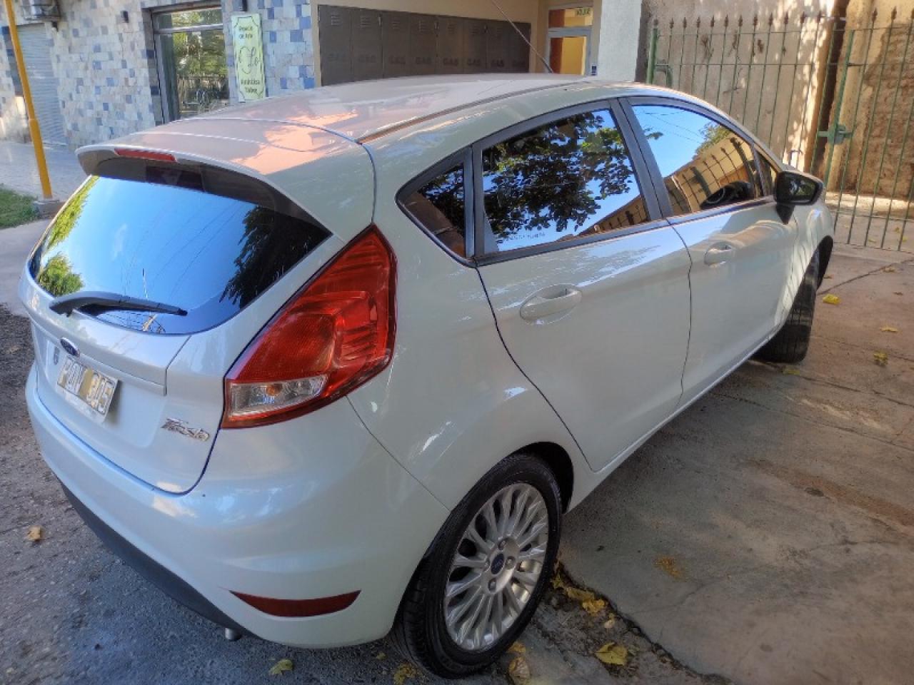 Ford Fiesta Kinetic 2016