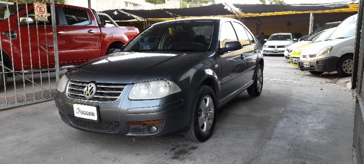 Volkswagen Bora 2.0 Trendline. Año 2011. Oferton 12.500.000$ Solo Contado O Prenadrio