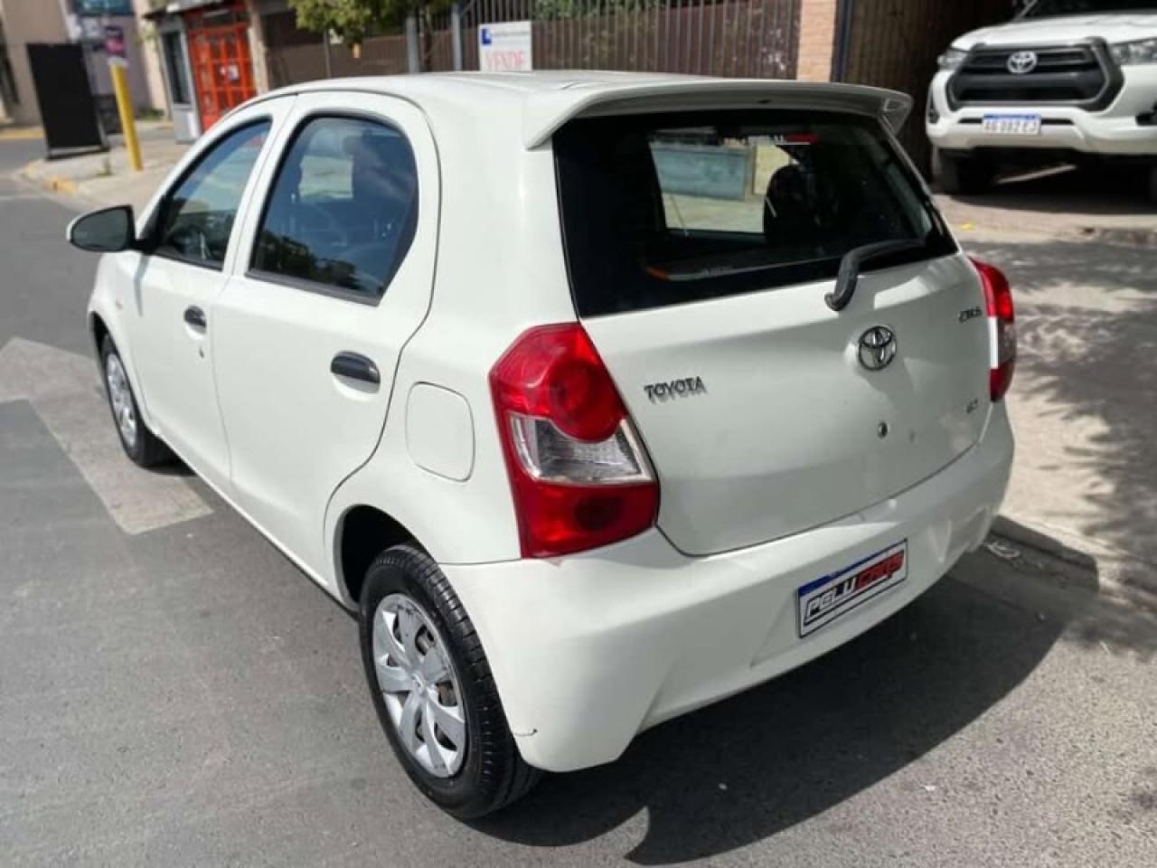 Miniatura 7