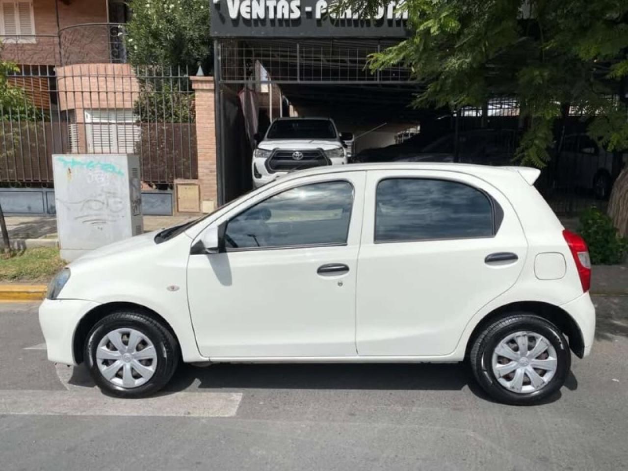 Miniatura 8