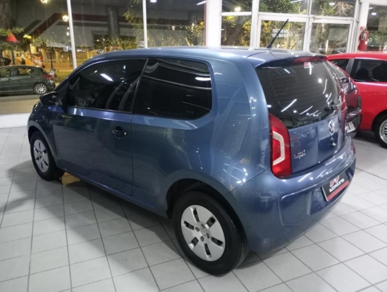 Volkswagen Up 2016 Take 1.0l