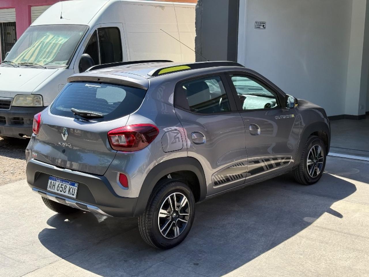 Miniatura 6