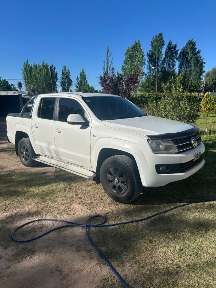 Volkswagen Amarok Trendline 2013 4x2 180hp