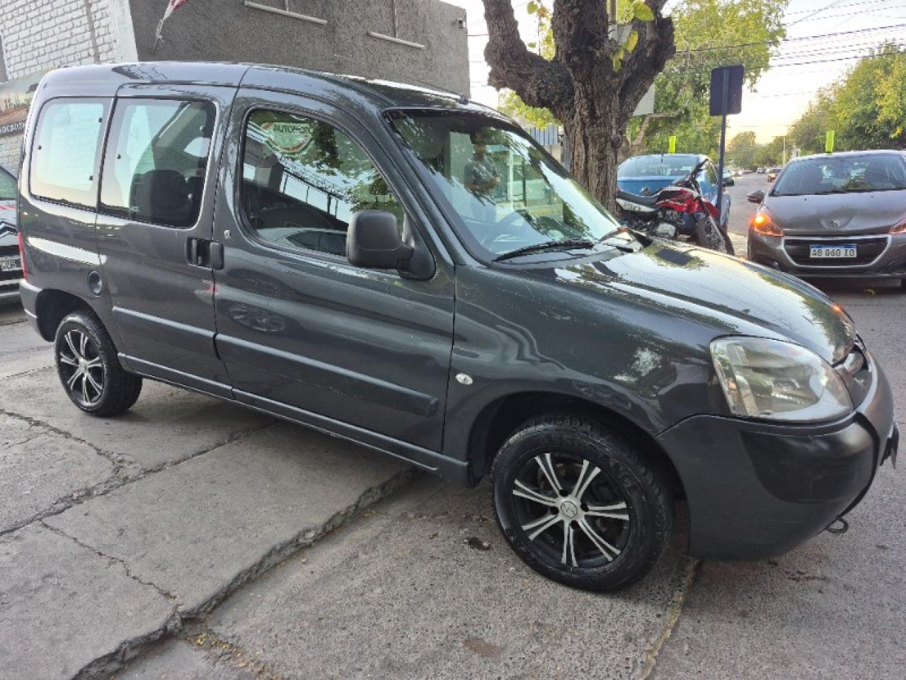Miniatura 6
