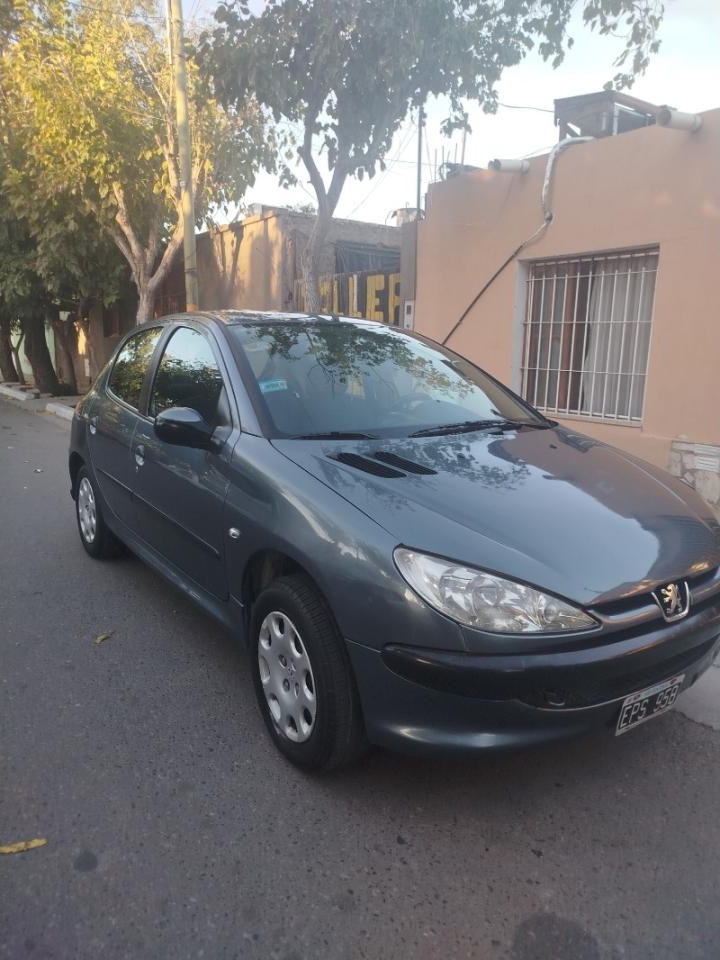Peugeot 206 5p 1.4 Nafta Gnc 5° Generación