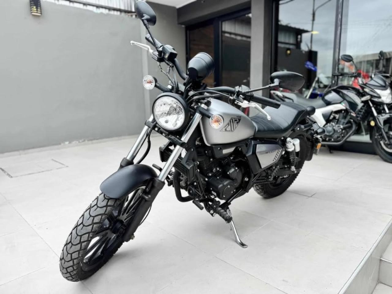 Keeway K-light 202 2022