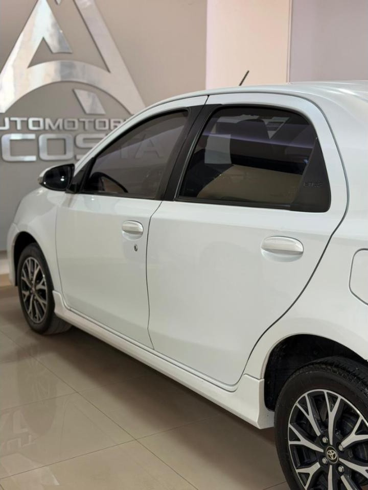 Miniatura 9