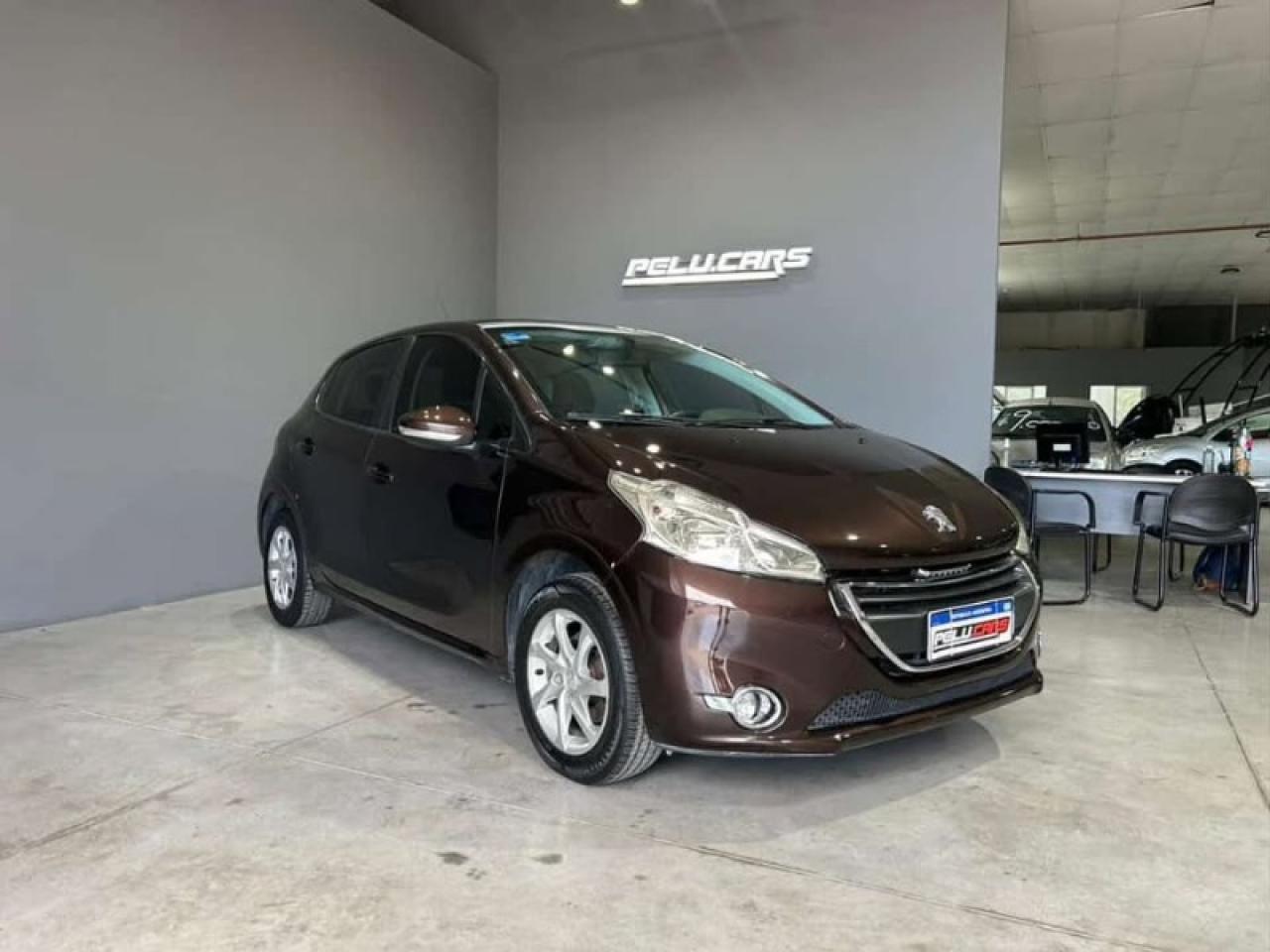 Peugeot 208 Allure Touchscreen 2016