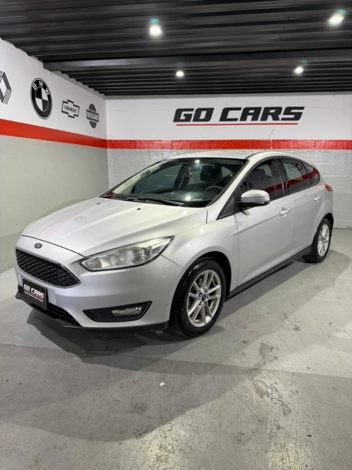 Ford Focus 1.6 Se 2015
