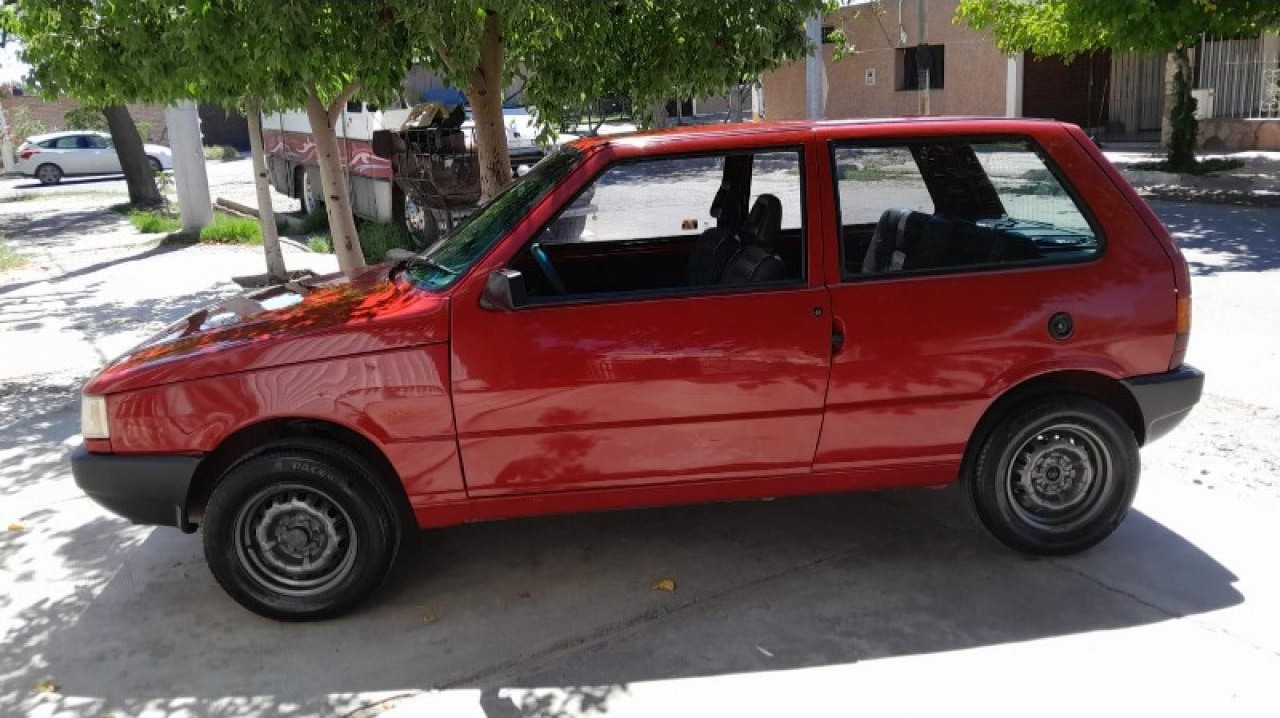Fiat Uno Modelo 1999