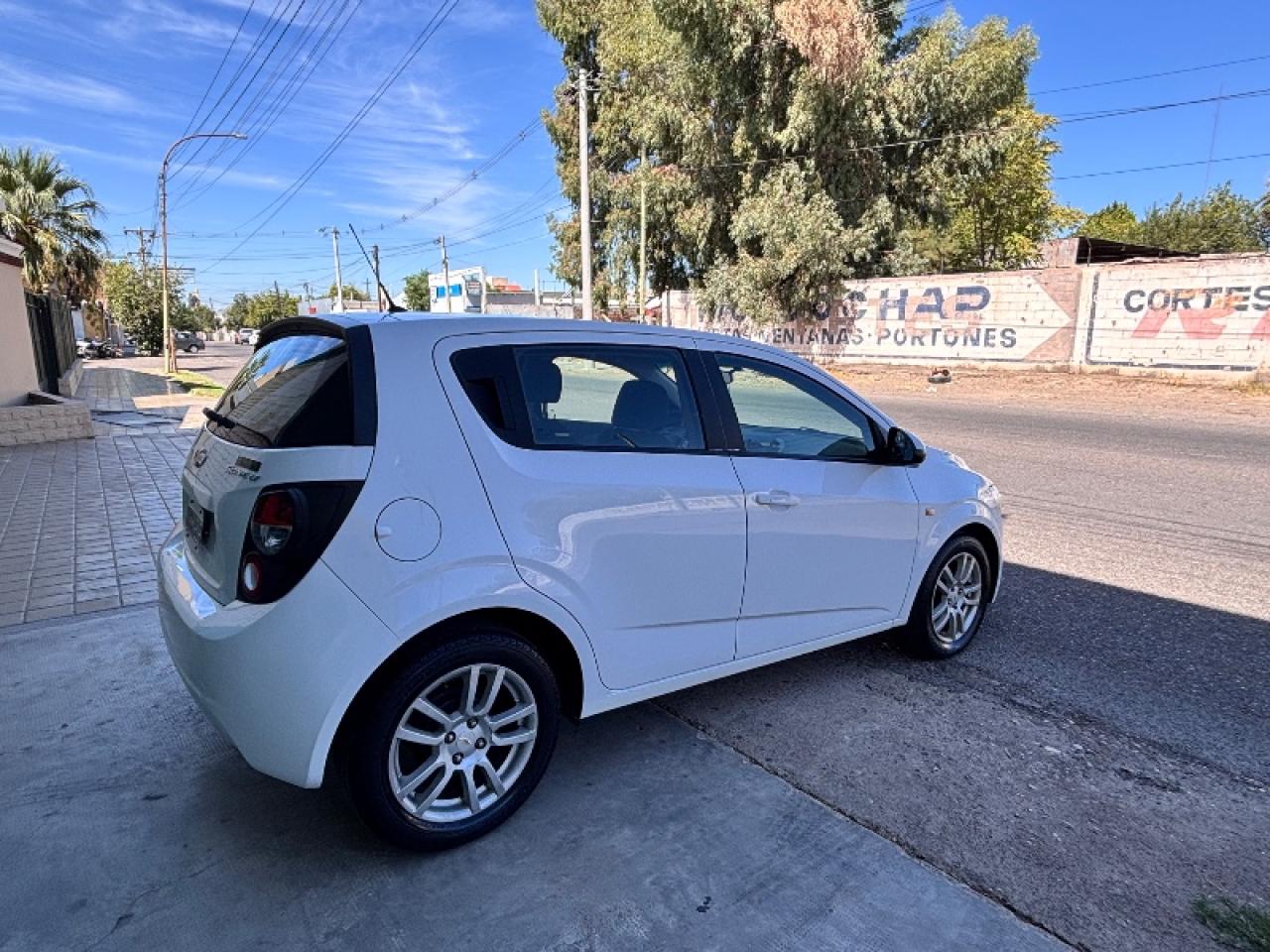 Chevrolet Sonic Ltz 2012