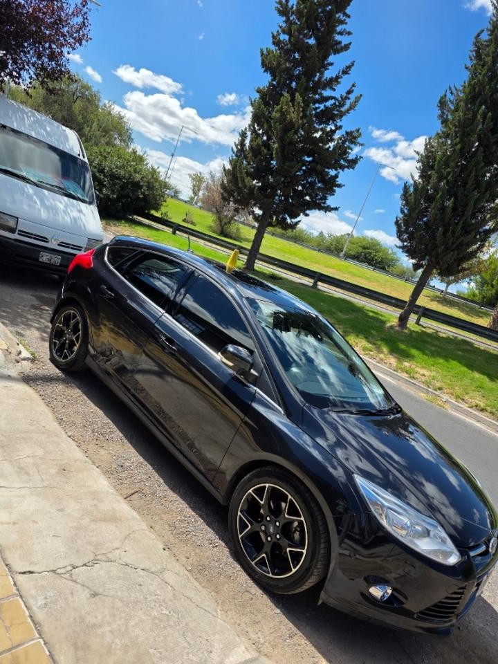 Ford Focus Iii Titanium 2014