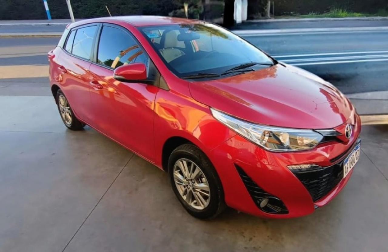 Líquido Toyota Yaris Xls 2021 Titular