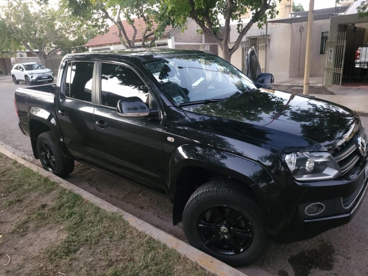 Volkwagen Amarok Highline 4x4 At Cuero 2015