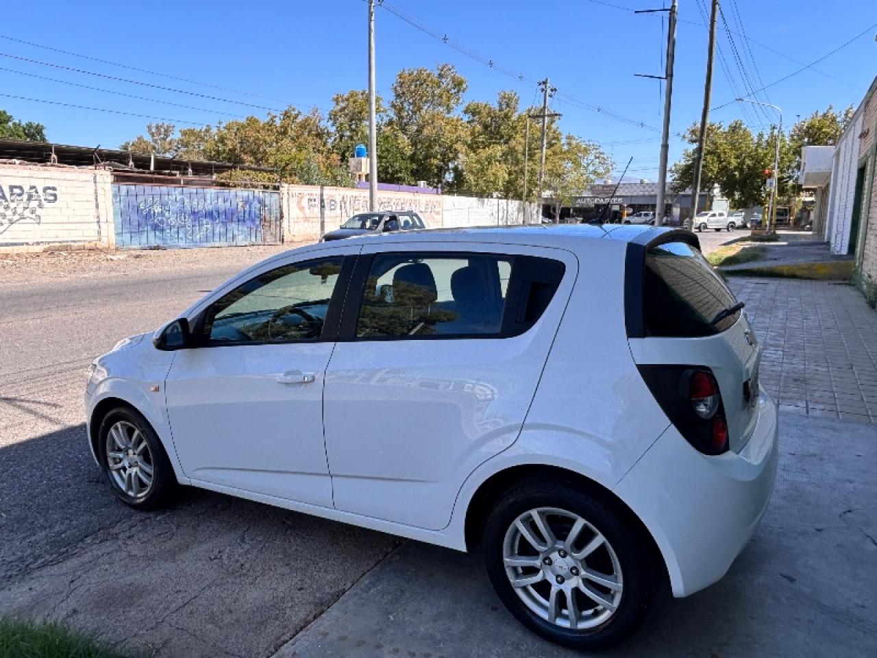 Miniatura 6