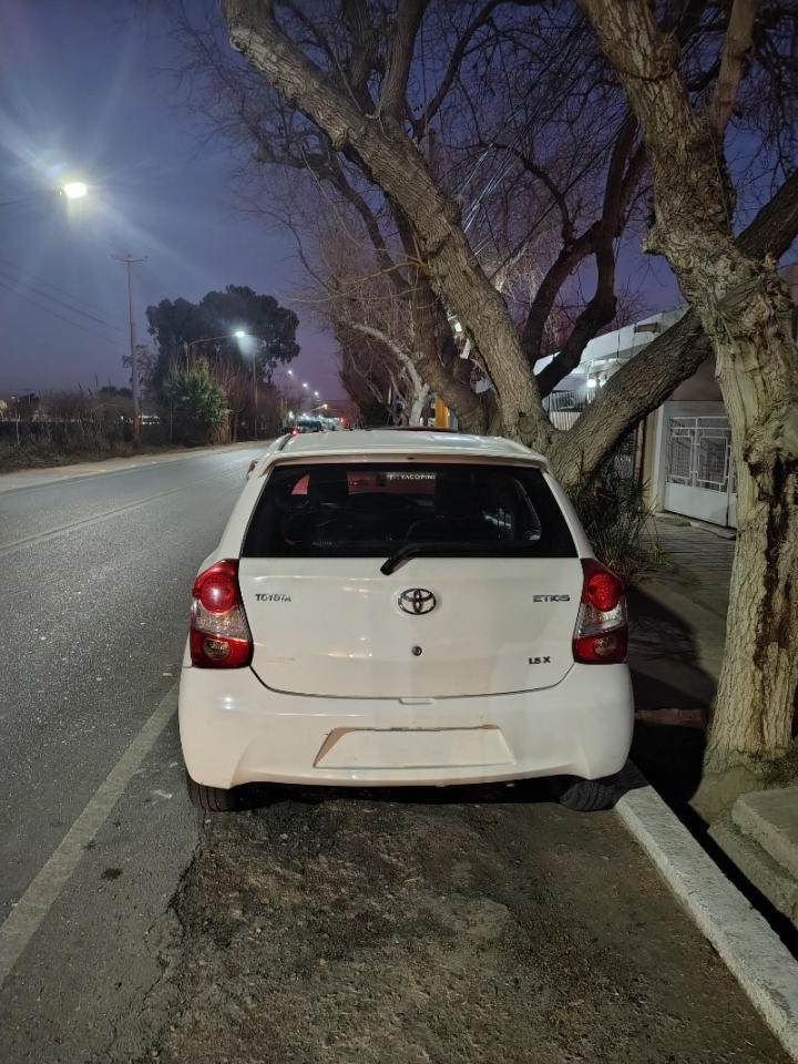 Toyota Etios X 1.5