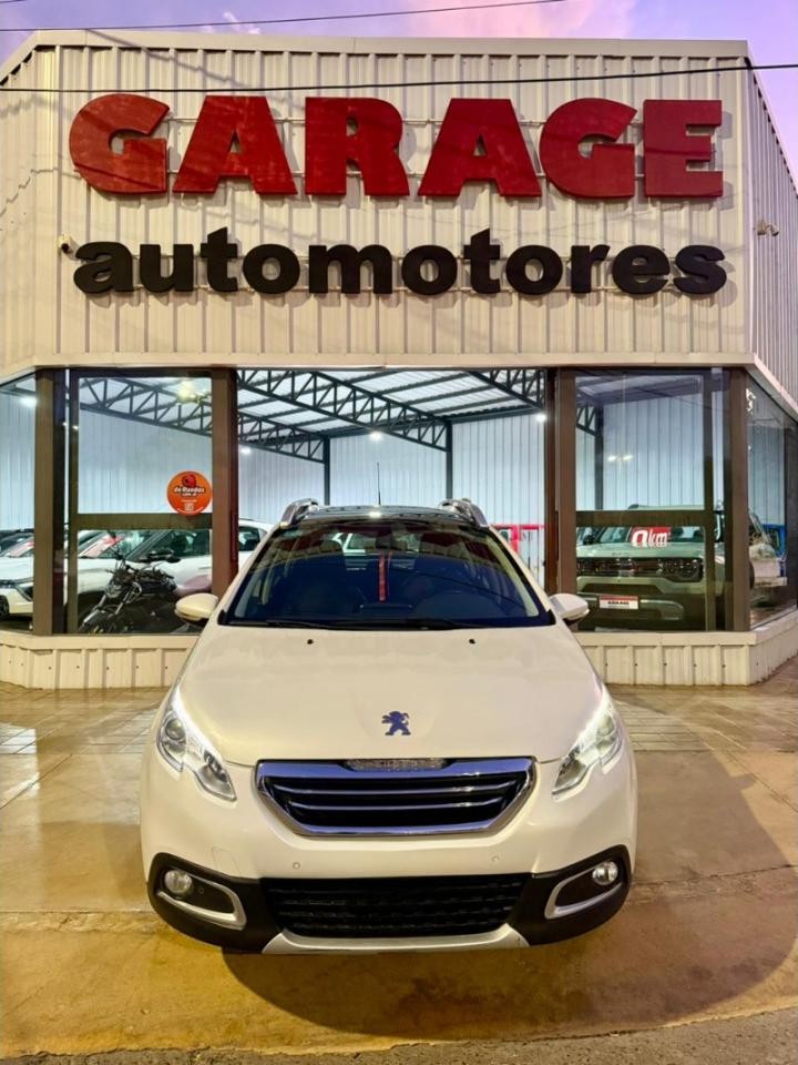 Peugeot 2008 Feline 1.6 2016