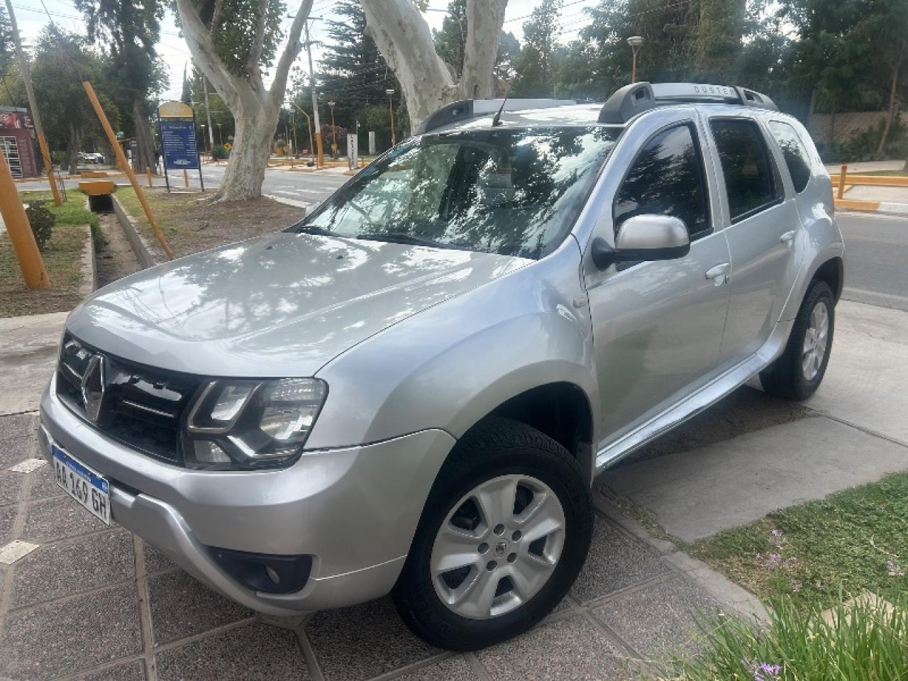 Renault Duster Privilege 2016 Financio Permuto Tarjetas