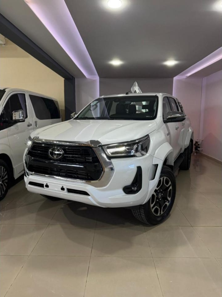 Toyota Hilux Srx At 4x2 2026 (0km)